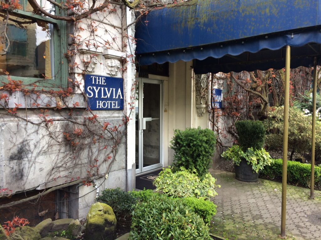 Sylvia Hotel in English Bay